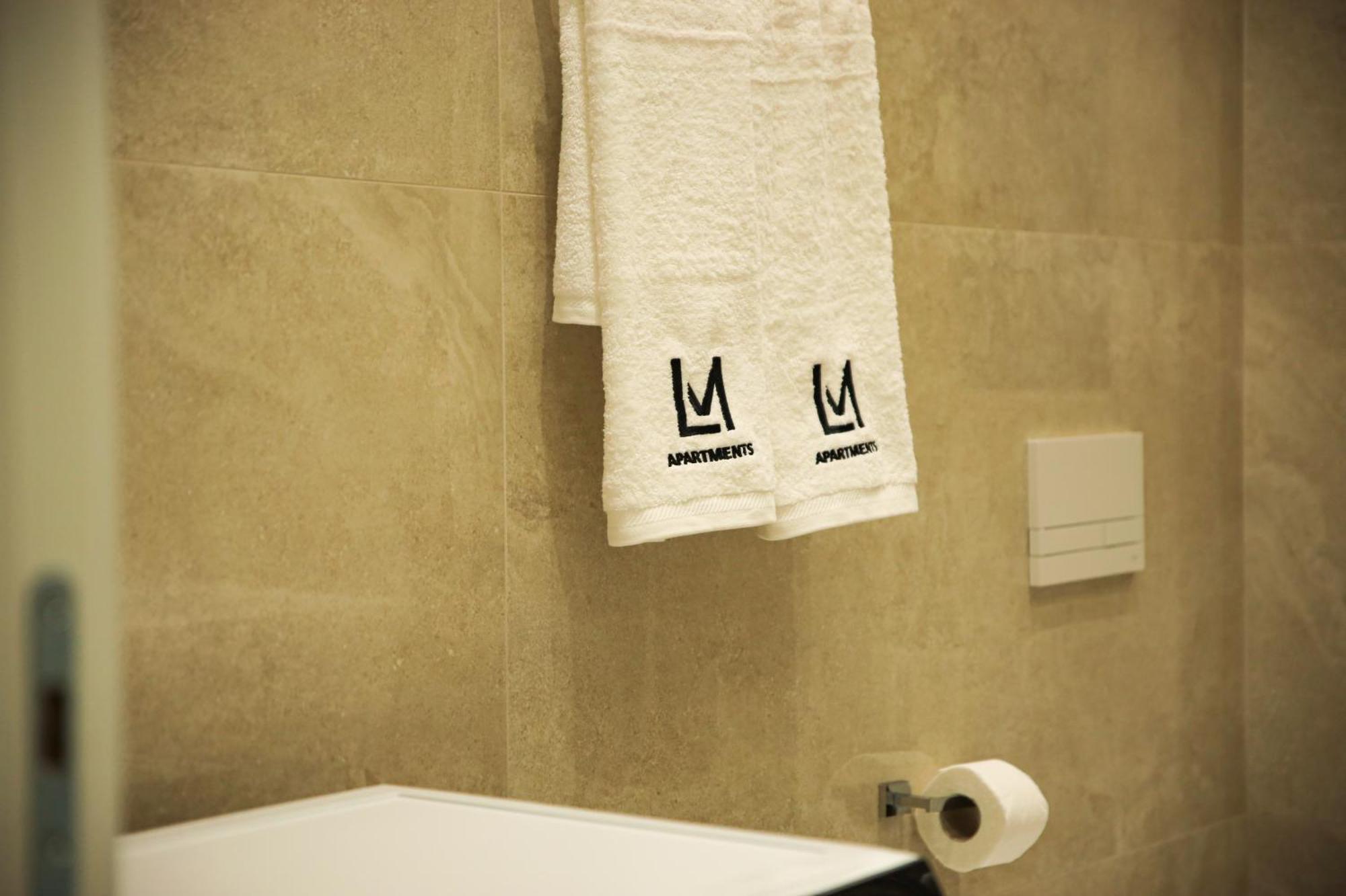 Apartment Lm Tirana